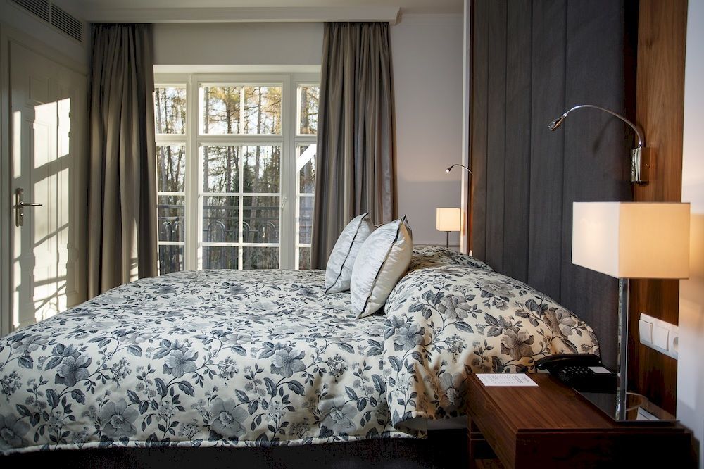 Hotel Spa Dr Irena Eris Polanica Zdroj Exteriör bild