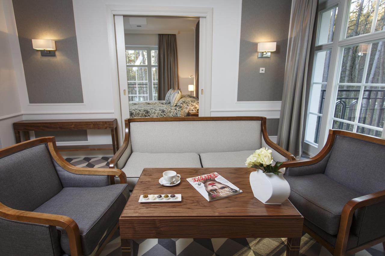 Hotel Spa Dr Irena Eris Polanica Zdroj Exteriör bild
