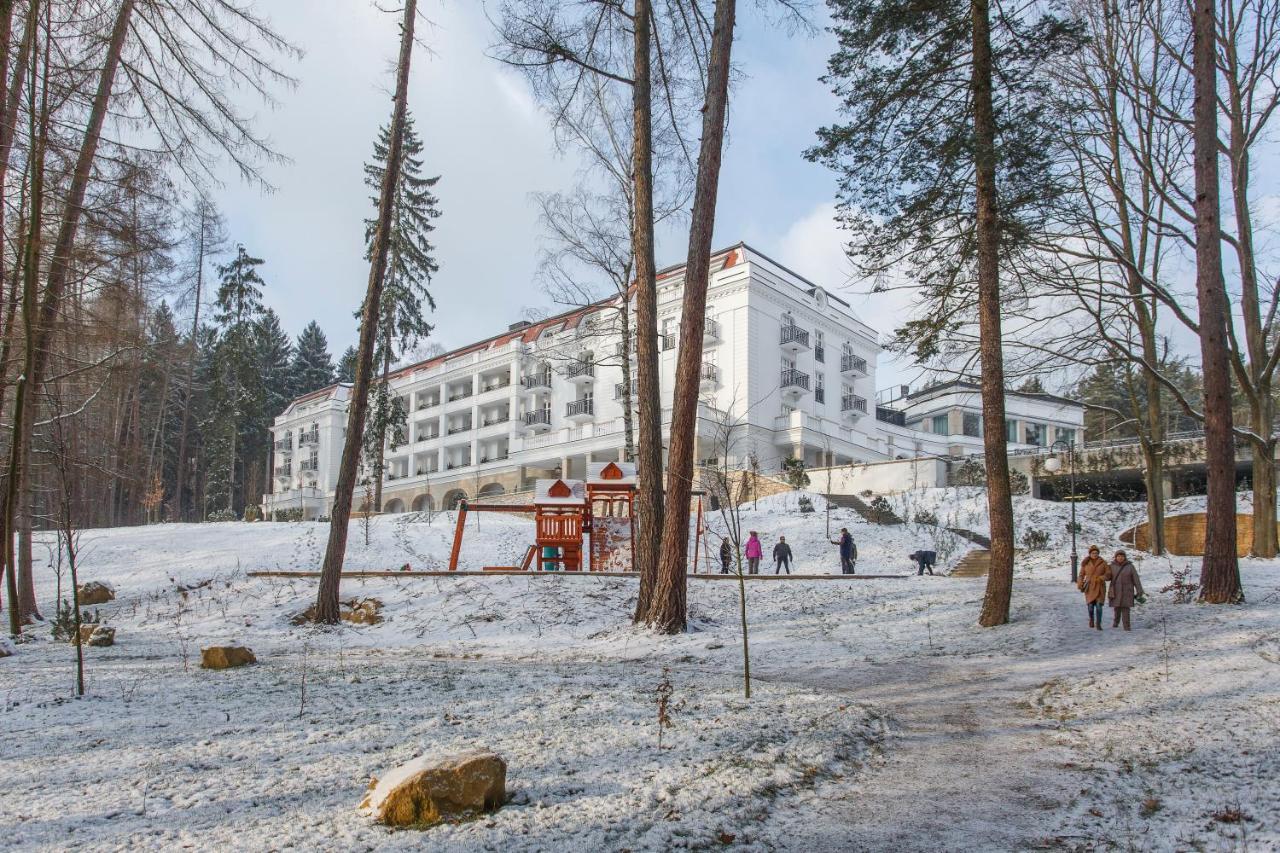 Hotel Spa Dr Irena Eris Polanica Zdroj Exteriör bild